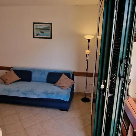 Apartment Faro 20 M From The In Stobrec -
