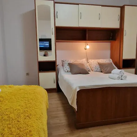 Apartment Faro 20 M From The In Stobrec -